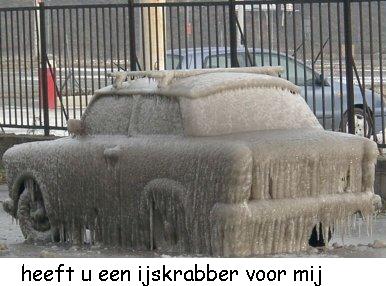 Auto onder de ijzel